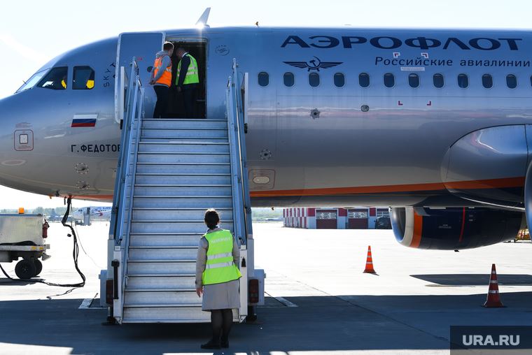 «Аэрофлот» хочет избавиться от бизнес-класса на некоторых самолетах