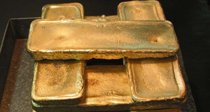 XAU/USD: котировки драгоценного металла отступают от рекордных максимумов 18.03.2024